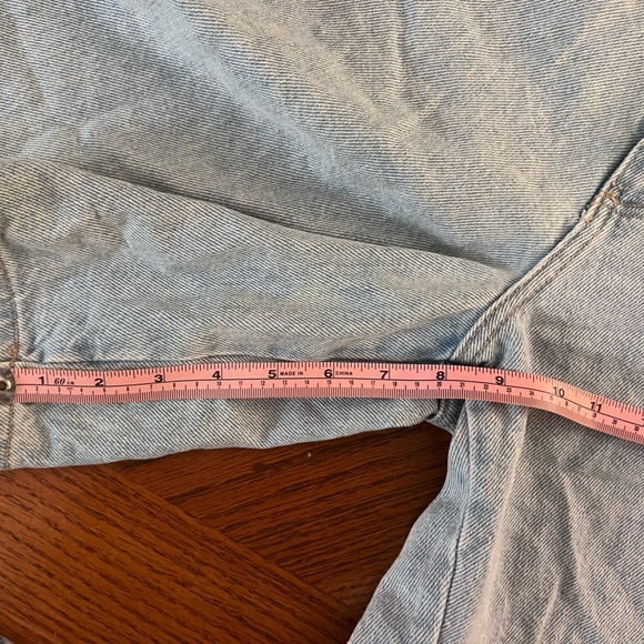 VINTAGE GUESS HIGH WAISTED DENIM SHORTS - Picture 6 of 8